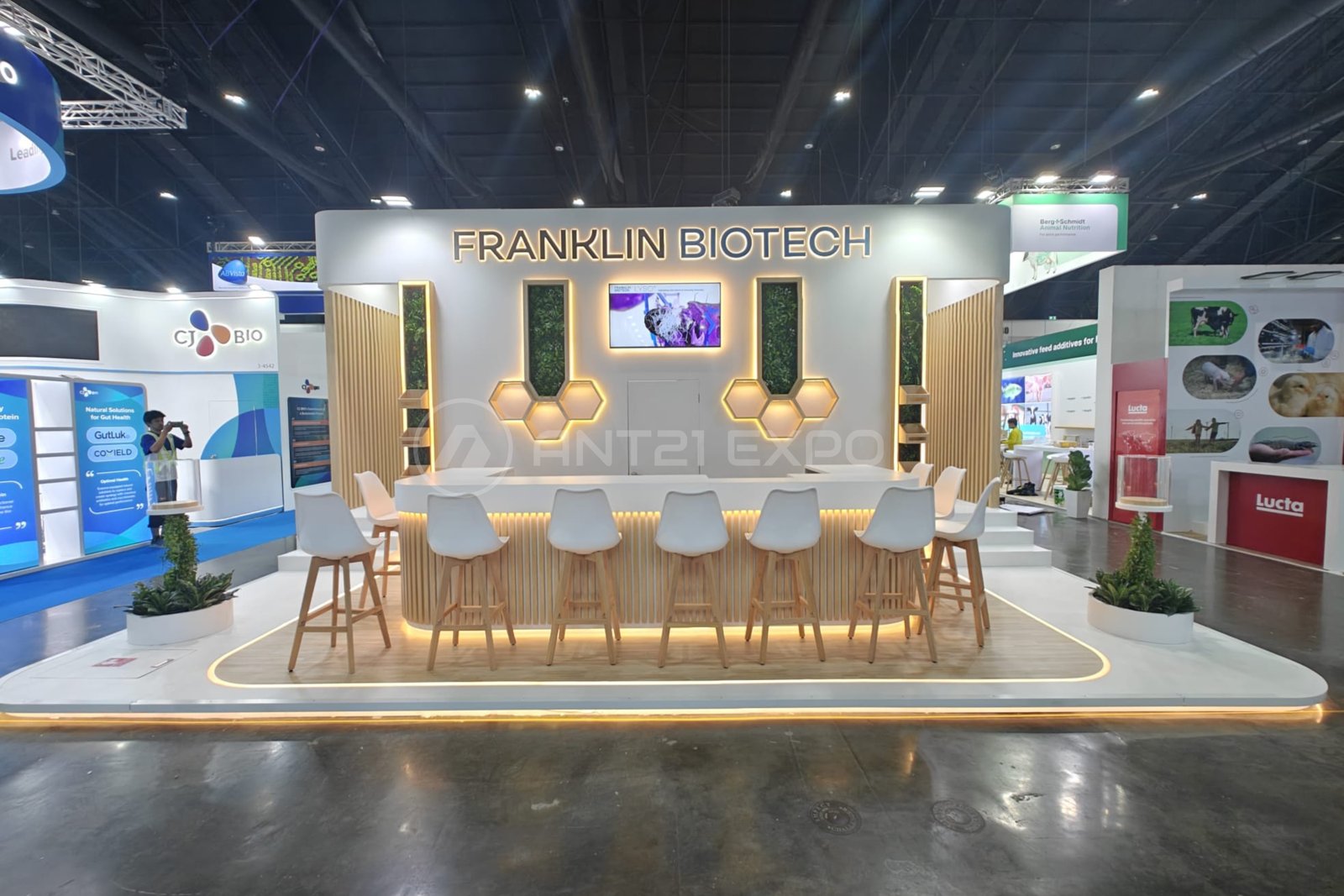 Franklin Biotech exhibition stand by ANT21